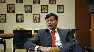 رگھو رام راجن نے مودی حکومت میں 7 فیصد شرح ترقی پر لگایا سوالیہ نشان