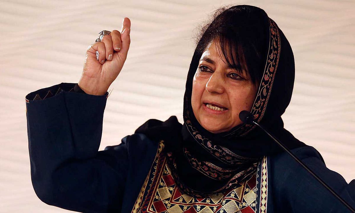 کشمیر: پولس حراست میں پرنسپل کی ہلاکت، عمر، محبوبہ، فیصل اور سجاد برہم