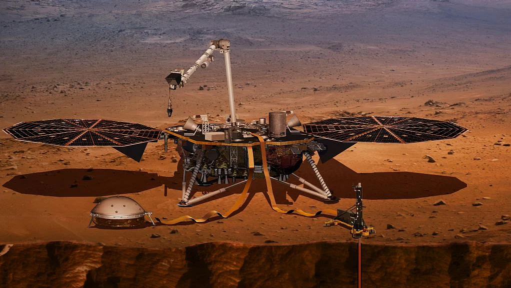 ’’مریخ پر بھی چاند کی طرح زلزلے آتے ہیں‘‘