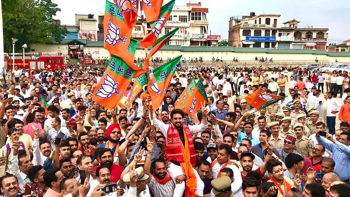 ملک بھر میں مودی کی زبردست لہر، بی جے پی کو 350 سیٹیں حاصل