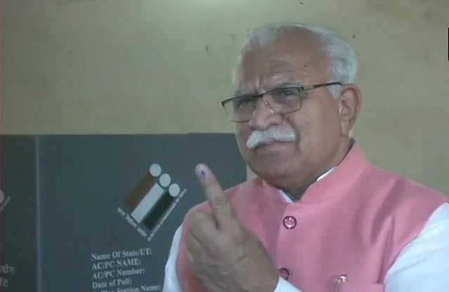 فوٹو اسٹوری: راہل-سونیا سمیت ان قدآور لیڈران نے کی ووٹنگ