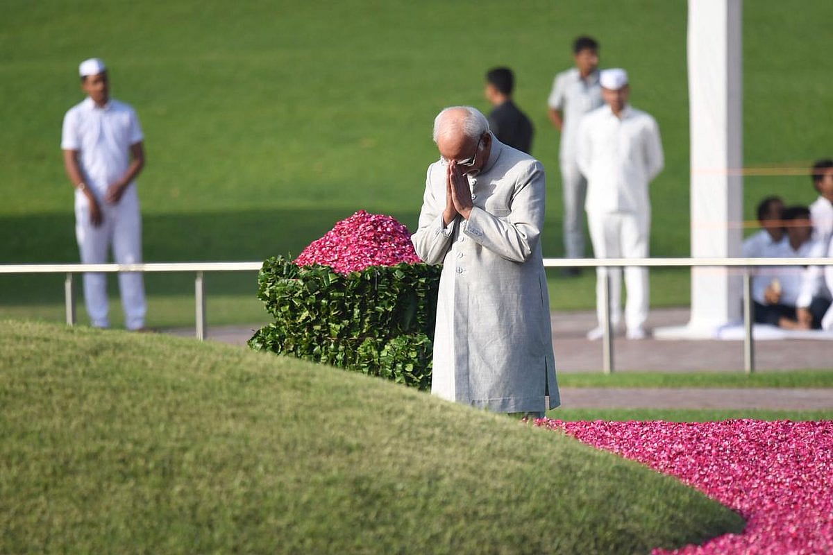 جواہر لال نہرو کا یوم وفات... سونیا اور راہل سمیت کئی بڑے لیڈروں کے ذریعہ خراج عقیدت پیش