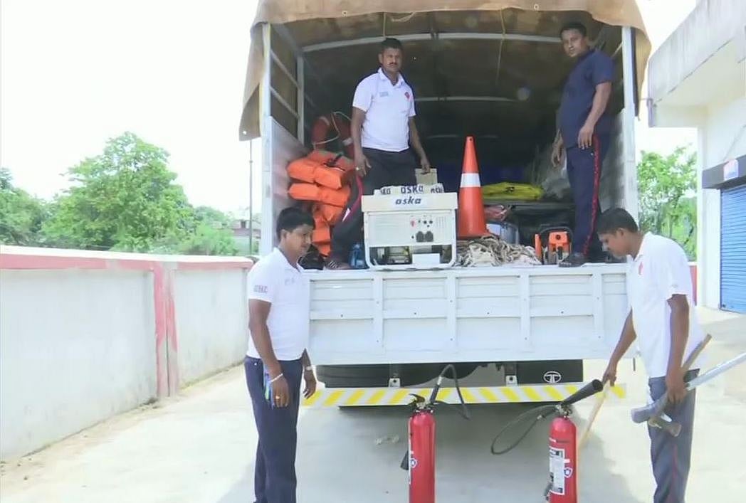 طوفان ’فانی‘ سے لڑنے کی تیاریاں مکمل، اڈیشہ میں ڈاکٹروں کی چھٹیاں کینسل