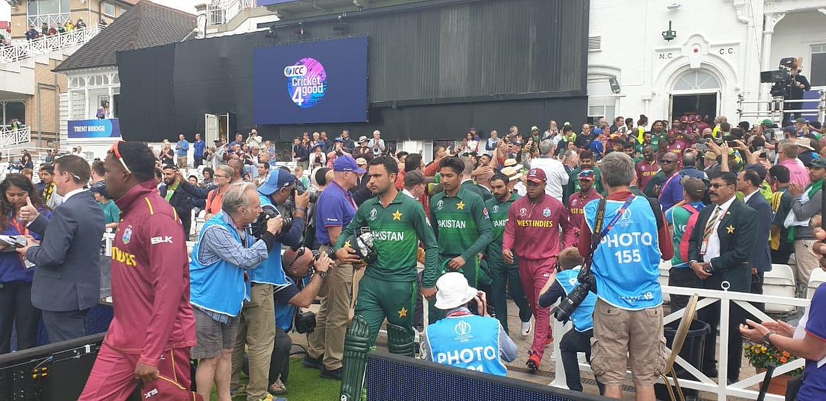 کرکٹ عالمی کپ: ویسٹ انڈیز کے ہاتھوں پاکستان کی شرمناک شکست