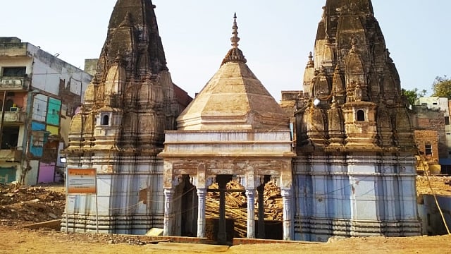 وارانسی کے نقشے سے مِٹ چکے ’لاہوری محلے‘ کے لوگ مودی کے لیے کر رہے بد دعاء