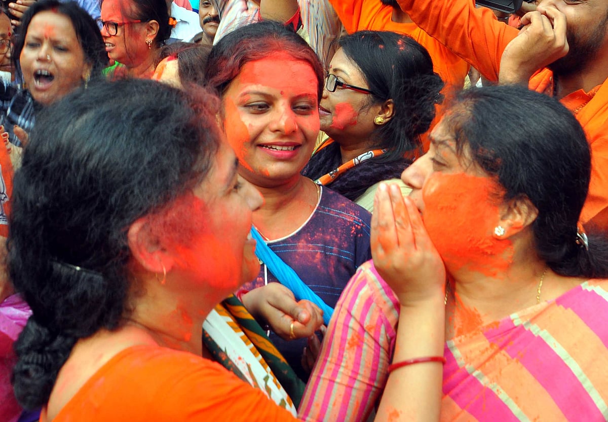 ملک بھر میں مودی کی زبردست لہر، بی جے پی کو 350 سیٹیں حاصل