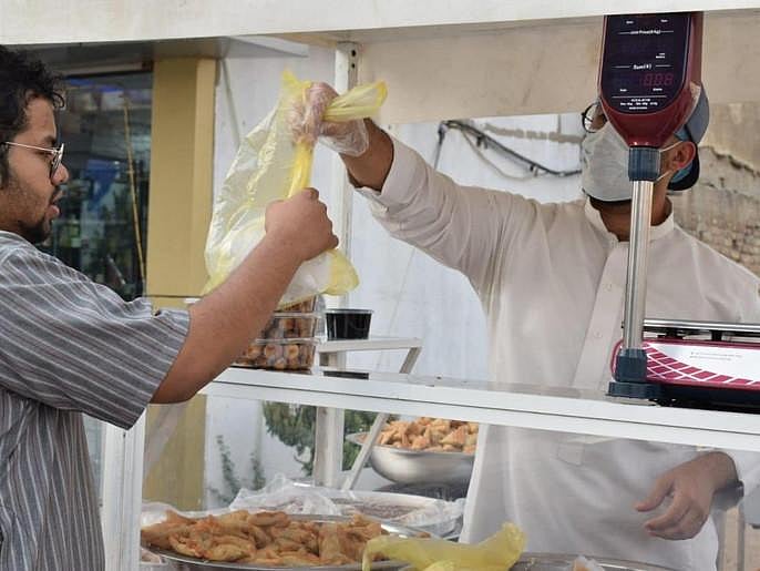 دسترخوانِ رمضان: مکّہ کے بازاروں میں ماہ صیام کے مقبول ’عوامی کھابے‘