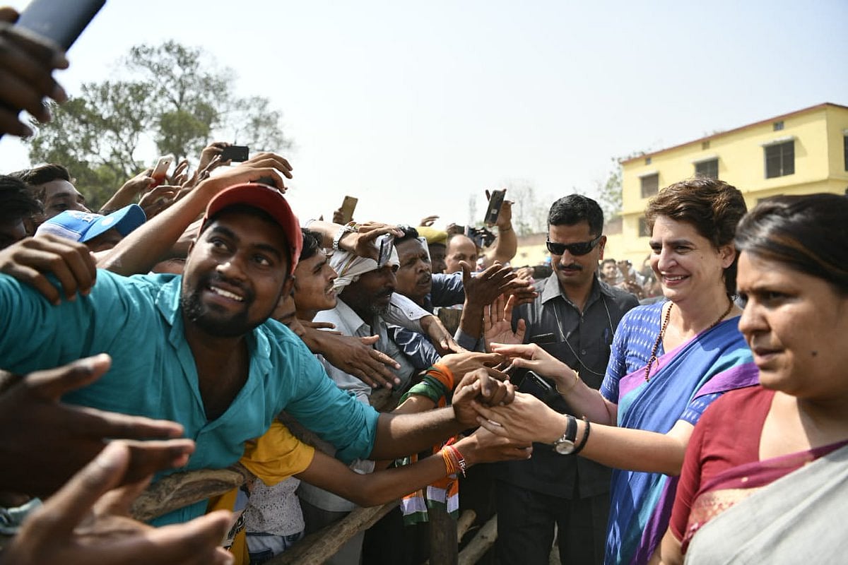 بی جے پی نے صرف اپنی تشہیرکے لئے کام کیا ہے: پرینکا