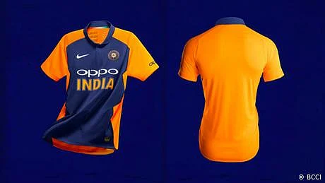 کرکٹ ورلڈ کپ ميں بھارتی ٹیم کی نئی جرسی متنازعہ کيوں؟