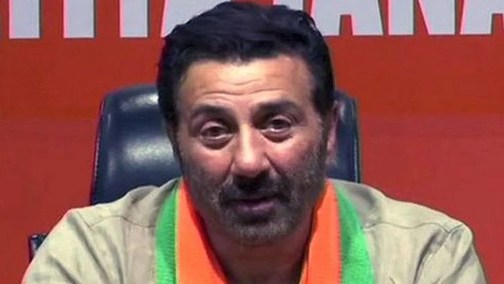 تصویر سوشل میڈیا