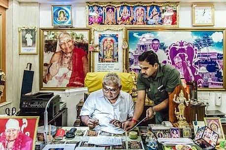 ’سرونا بھون‘ کے مالک کی قید میں موت، ملازم کی بیٹی پر آیا تھا دل، شوہر کا کیا تھا قتل