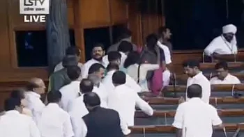 تصویر سوشل میڈیا