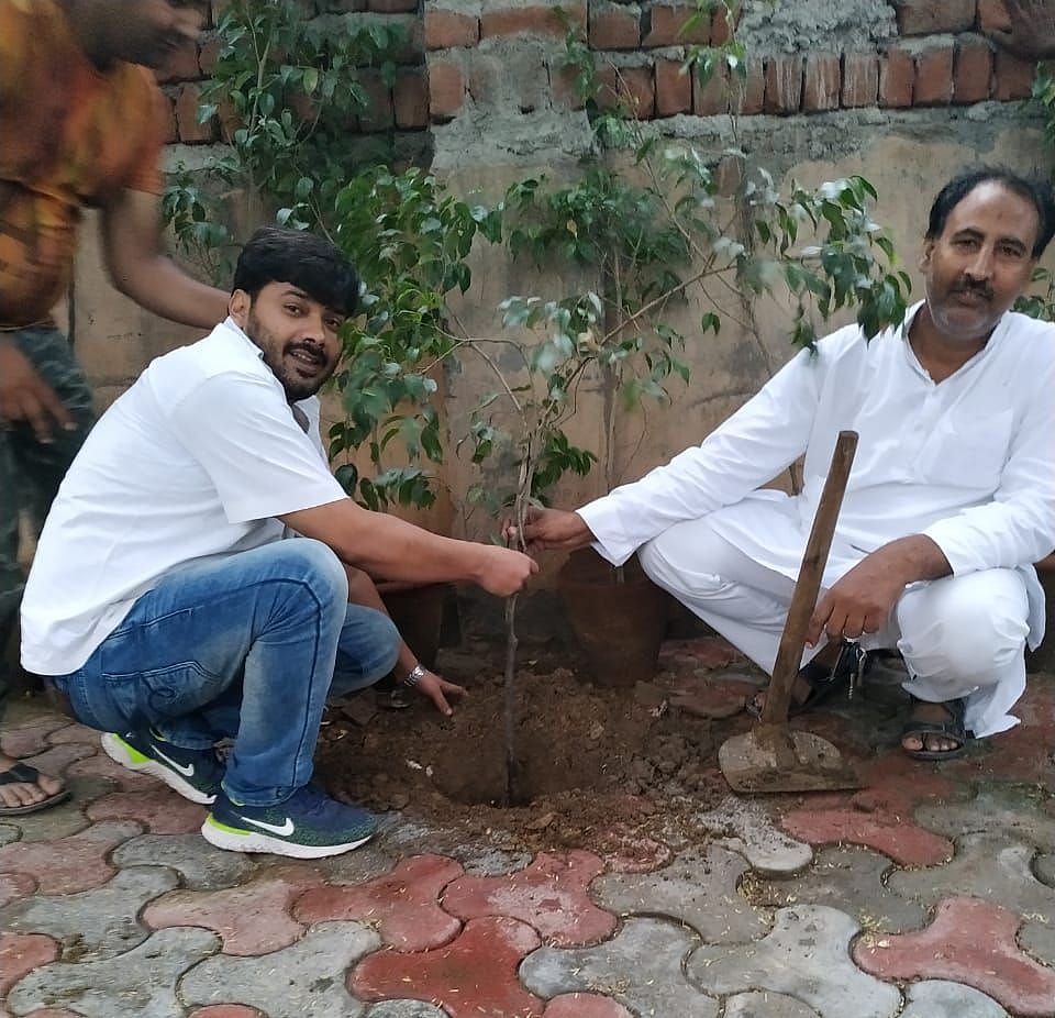 دہلی: اوکھلا میں شجرکاری مہم کی شروعات، 15 اگست تک چلے گا سلسلہ