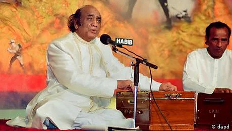 ’چراغ طور جلاؤ‘ مہدی حسن کے بعد ’بڑا اندھیرا ھے‘