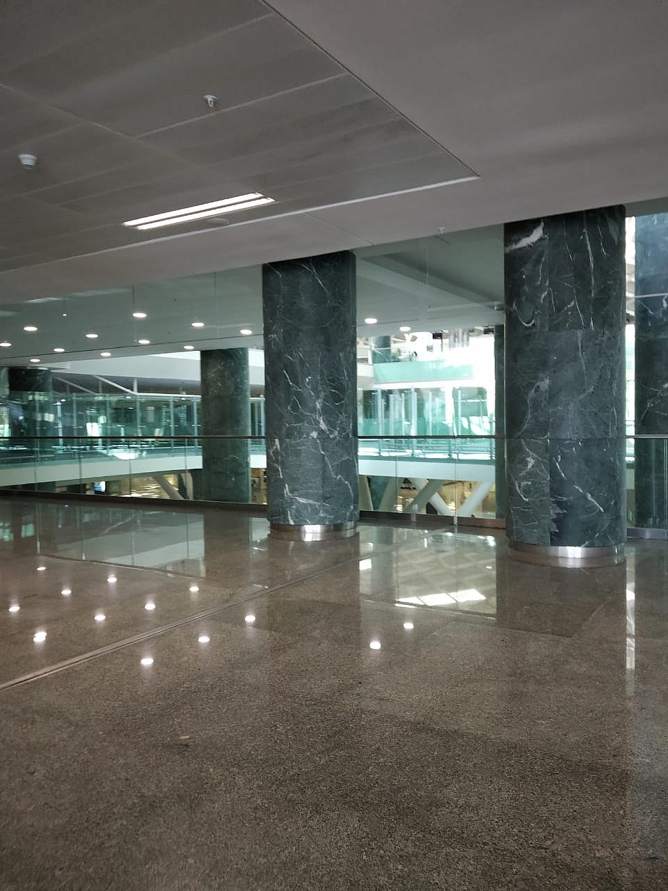 سفر نامہ: ازمیر ایک خوبصورت شہر جہاں لوگوں کے چہروں پر اطمینان نظر آتا ہے... سید خرم رضا