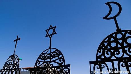 کسی بھی مذہب کو یا کوئی مذہبی گالی دینے پر 400 یورو جرمانہ