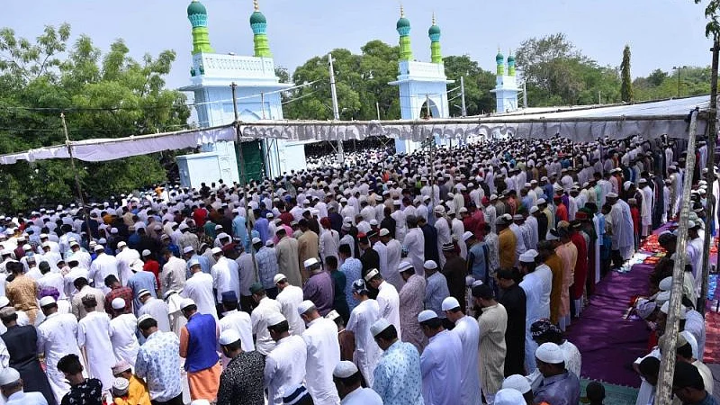 سوشل میڈیا&nbsp;