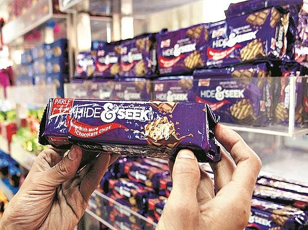جی ایس ٹی کی ’پارلے بسکٹ‘ پر بھی مار، 10 ہزار لوگوں کی ملازمت پر خطرہ