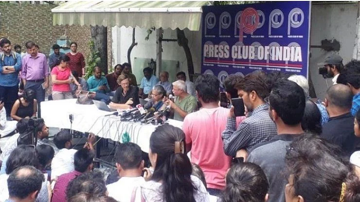 تصویر سوشل میڈیا