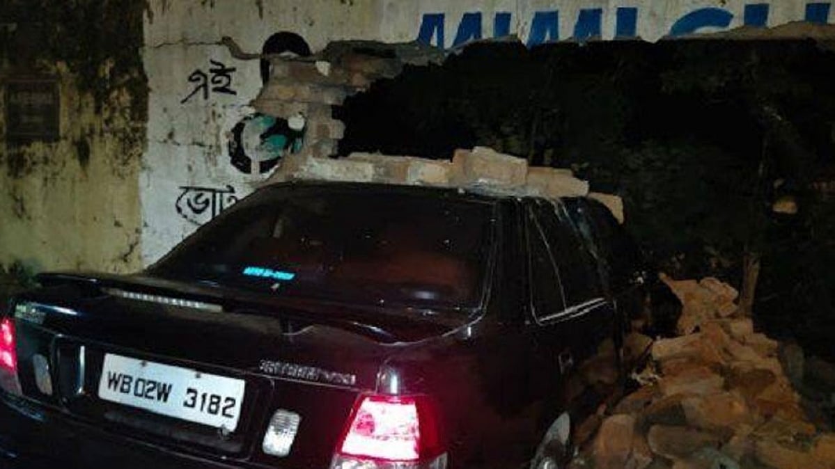 بی جے پی رکن پارلیمنٹ روپا گنگولی کے بیٹے نے کار سے کلب کی دیوار پر ماری ٹکر، گرفتار