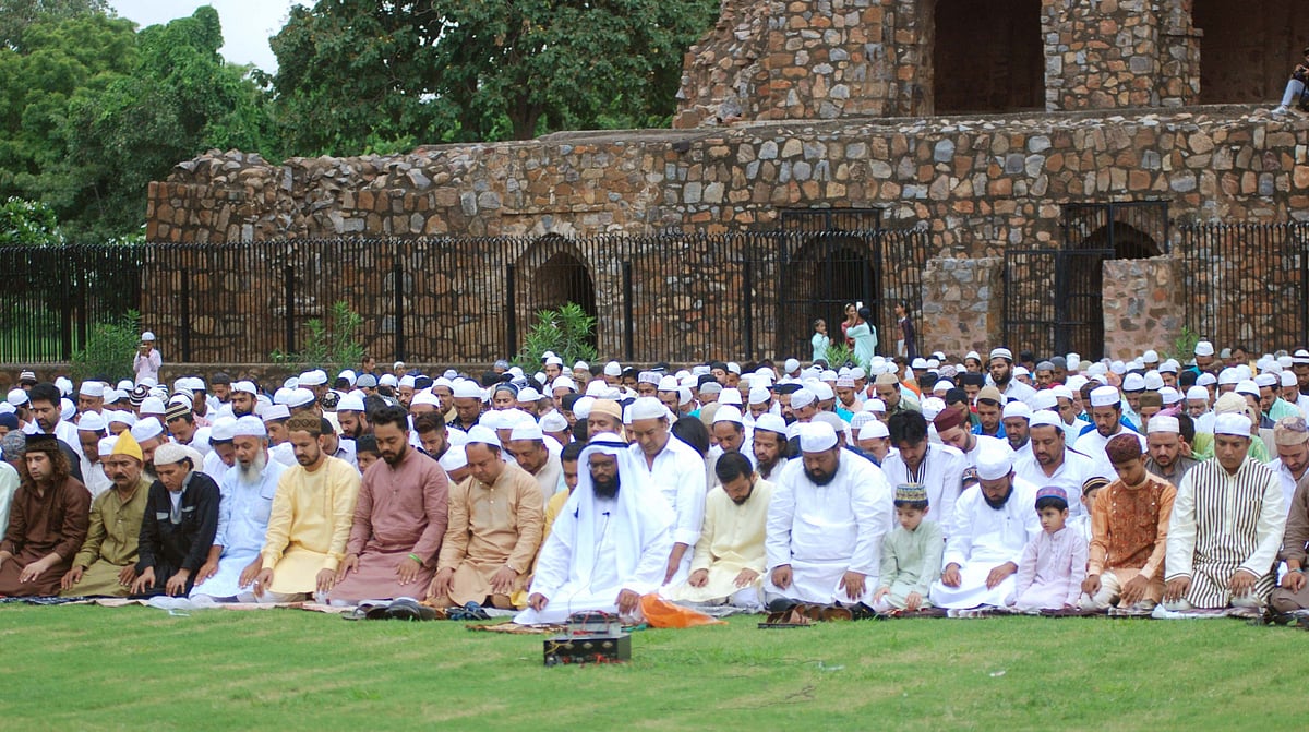پورے ہندوستان میں بھائی چارہ اور جوش و خروش کے ساتھ منائی گئی عید
