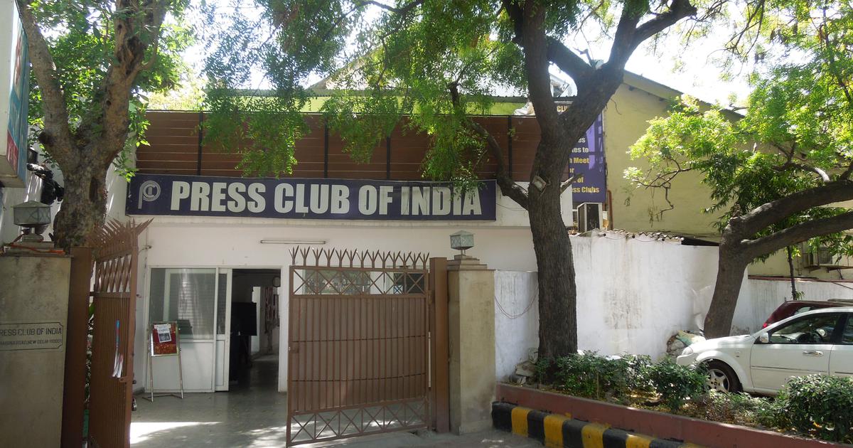 دہلی: سینئر صحافی اوصاف سعید وصفی کا انتقال، پریس کلب میں تعزیتی نشست