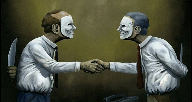 دو چہروں والا انسان، سماج کے لئے خطرناک