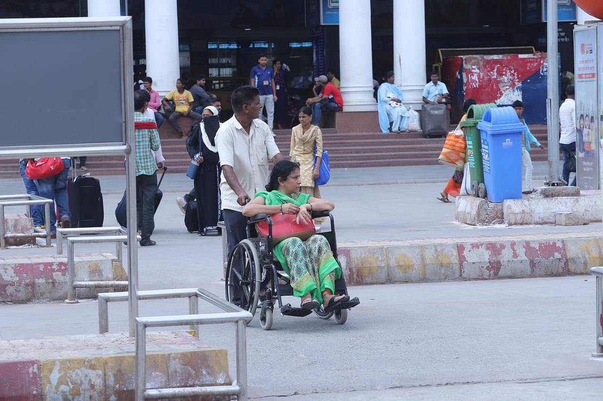 تصویر قومی آواز/ وپین