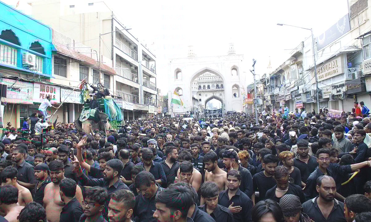محرم کے جلوس کے دوران یو پی، آندھرا اور بنگال میں حادثے، 2 ہلاک، 35  زخمی