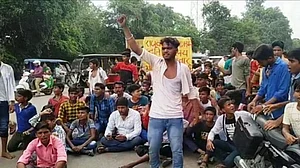 اتر پردیش کے ہردوئی ضلع میں دلتوں کے استحصال پر لگاتار اٹھ رہے سوال