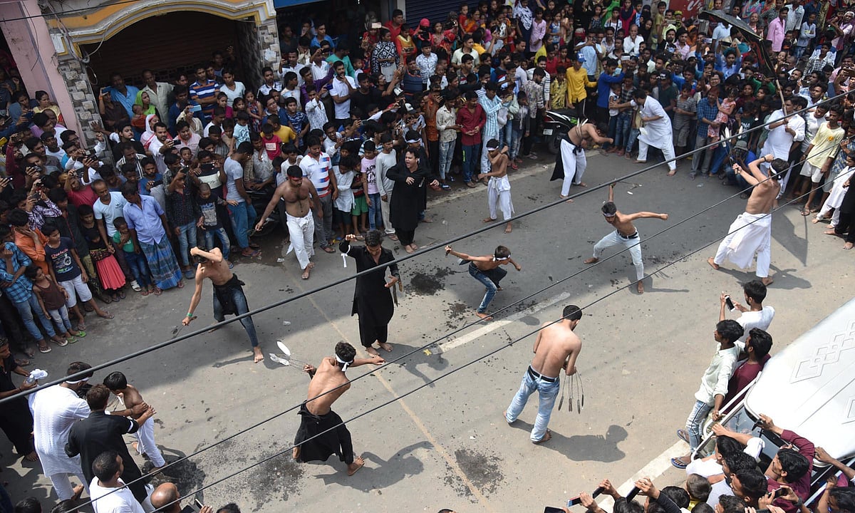 محرم کے جلوس کے دوران یو پی، آندھرا اور بنگال میں حادثے، 2 ہلاک، 35  زخمی