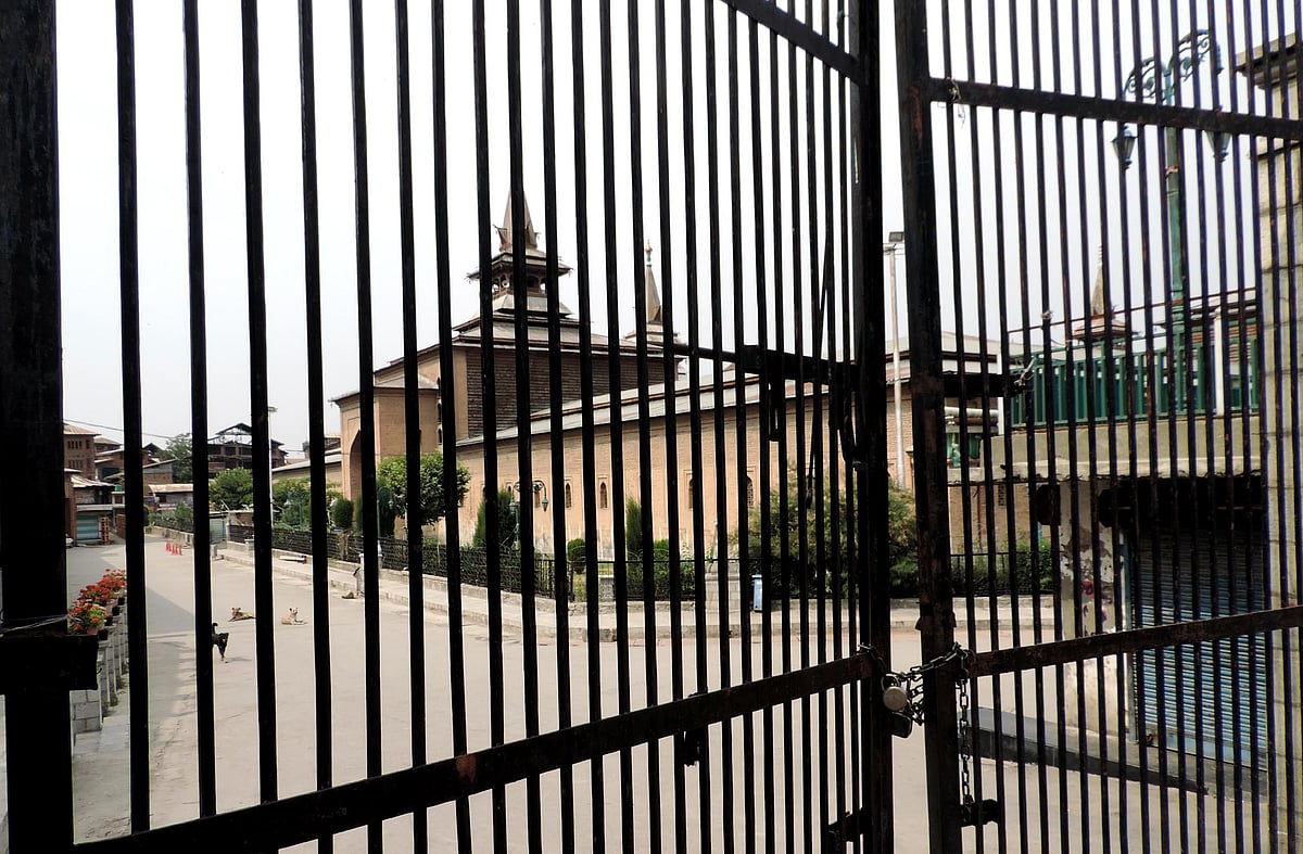 سری نگر کی تاریخی جامع مسجد بدستور مقفل، مسلسل ساتویں مرتبہ نماز جمعہ پر پابندی