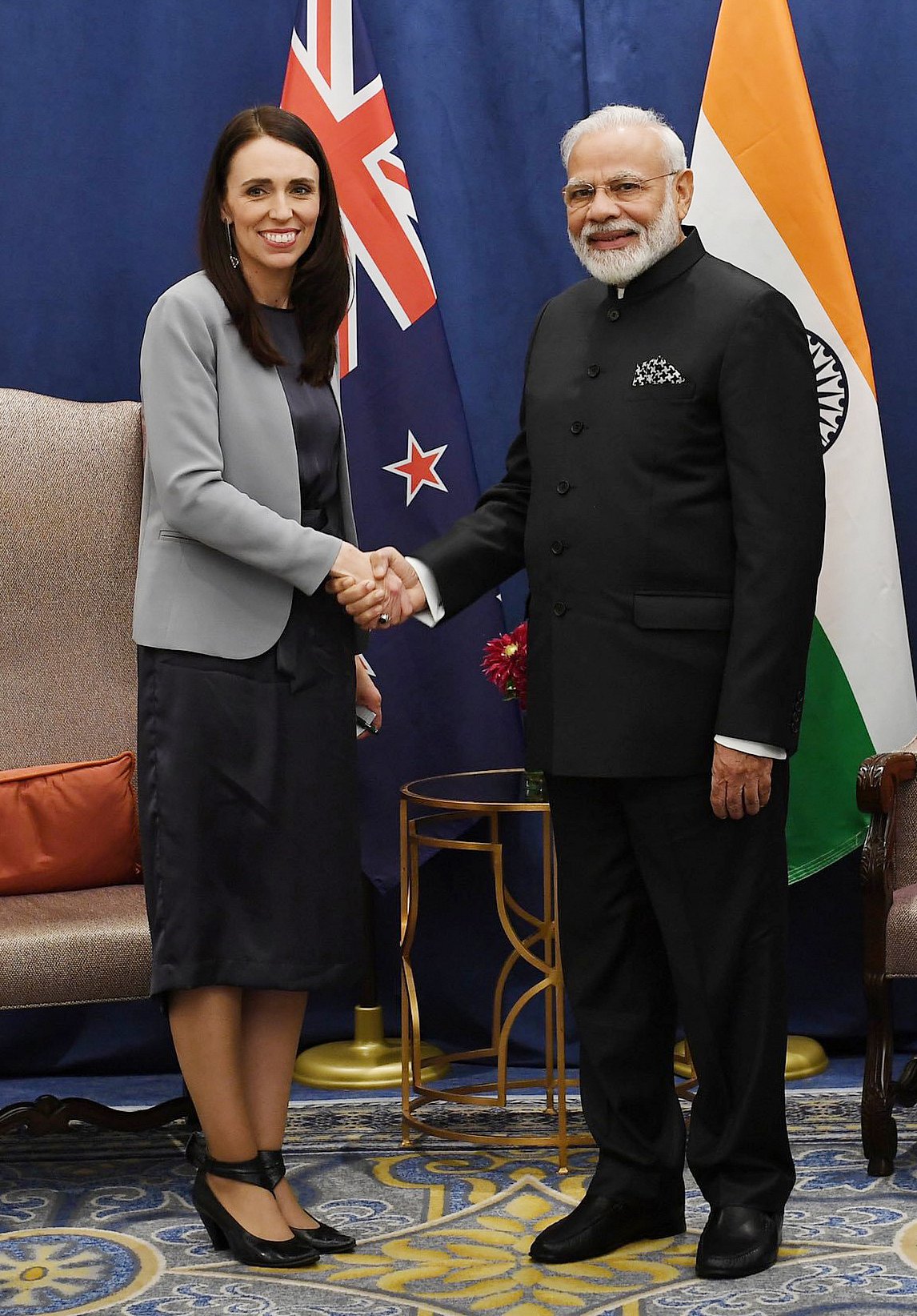 وزیر اعظم مودی کی نیوزی لینڈ، آرمینیا اور ایسٹونیا کے ساتھ دو طرفہ بات چیت 