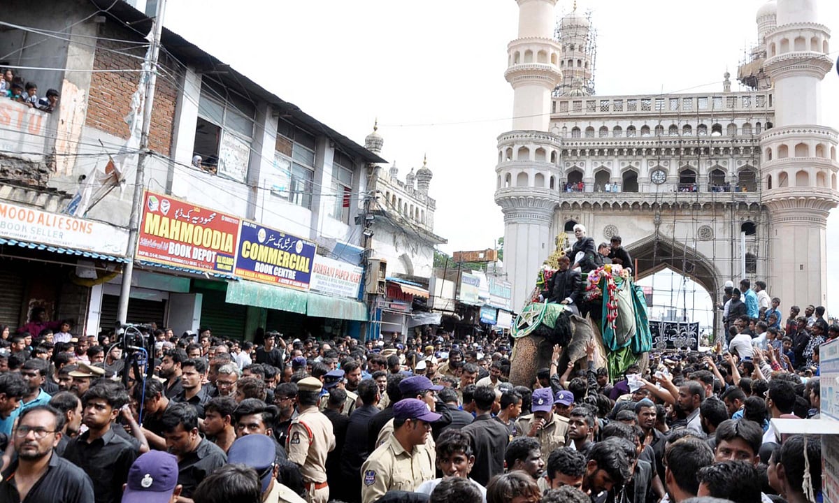 محرم کے جلوس کے دوران یو پی، آندھرا اور بنگال میں حادثے، 2 ہلاک، 35  زخمی
