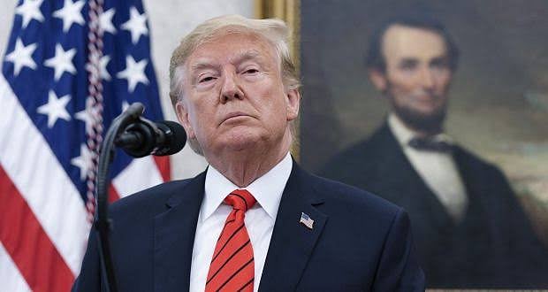 ٹرمپ نے مہاجرین کو ٹانگ پر گولی مارنے کا حکم دیا تھا! صحافیوں کی کتاب سے انکشاف