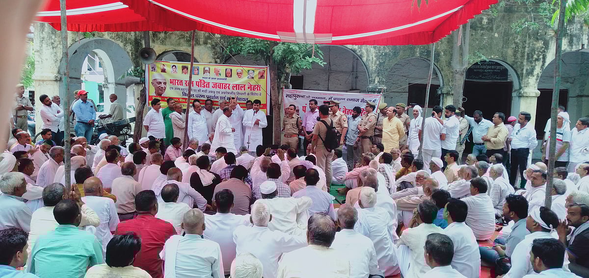 پنڈت نہرو پر بی جے پی رکن اسمبلی کا قابل اعتراض تبصرہ، مغربی یو پی کے برہمن سخت برہم