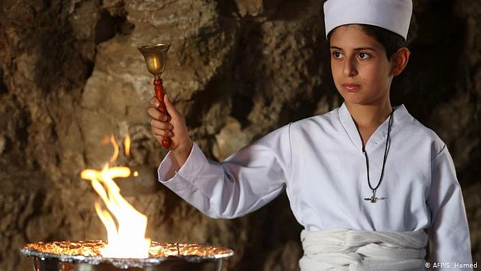 عراقی کرد ترکِ اسلام کے بعد دوبارہ زرتشتی عقیدہ اپنانے لگے