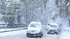 کشمیر میں چلہ کلان سے پہلے ہی چلہ کلان جیسا موسم، لوگ پریشان