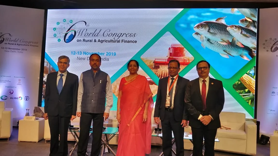 تصویر سوشل میڈیا