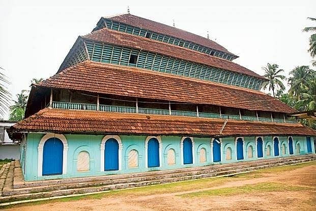 14ویں صدی میں تعمیر مشکال مسجد (کوزیکوڈ، کیرالہ)