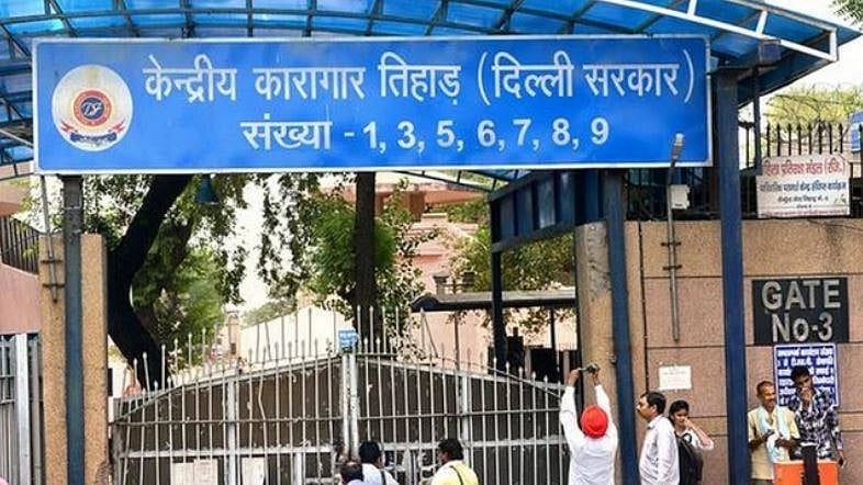 تہاڑ کا طلسم: یہ جیل ہے یا قبرگاہ؟ ایک ہفتے میں  اچانک دو اموات سے قیدیوں میں خوف!