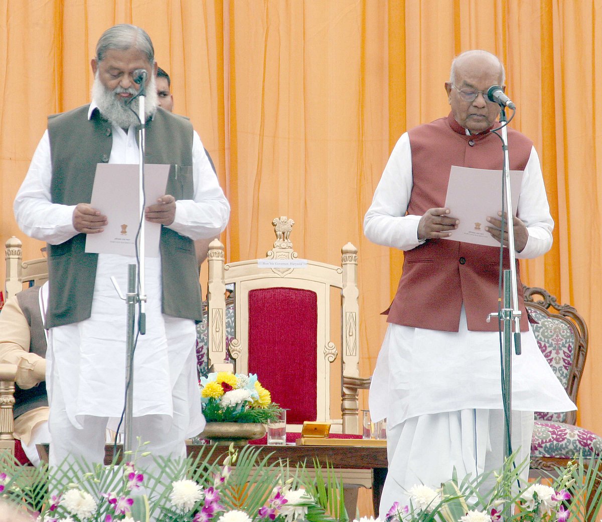 ہریانہ: کھٹر کابینہ کی پہلی توسیع، نئے وزراء میں قلمدانوں کی تقسیم