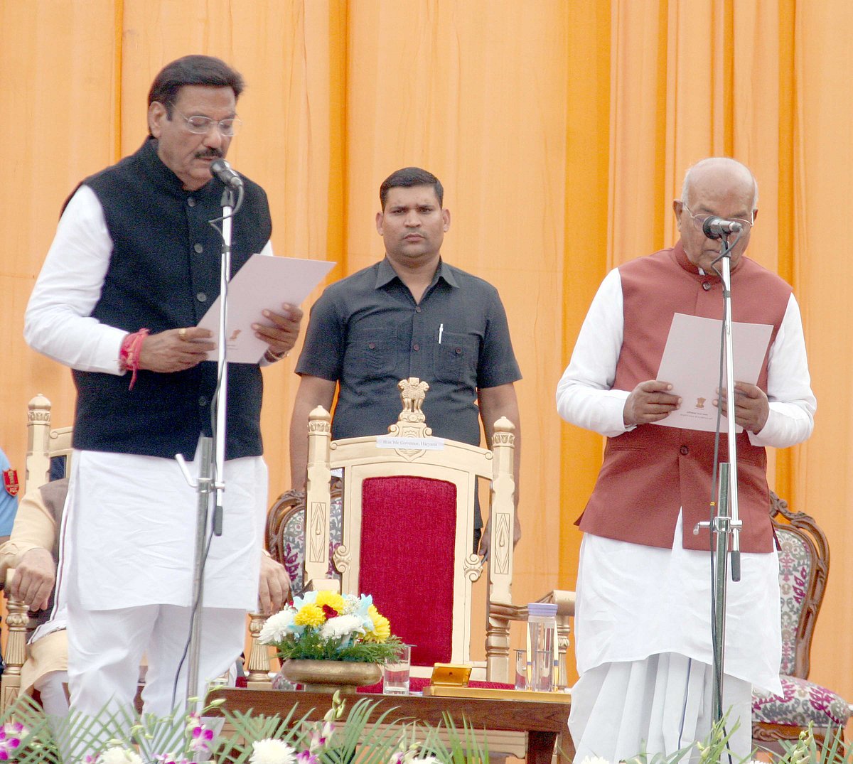 ہریانہ: کھٹر کابینہ کی پہلی توسیع، نئے وزراء میں قلمدانوں کی تقسیم