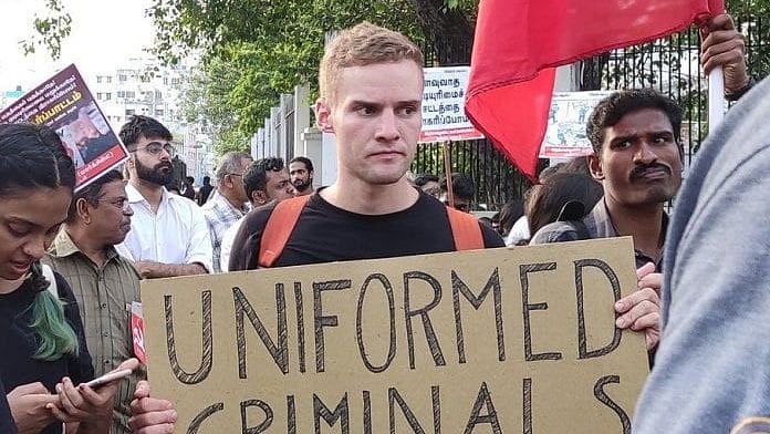 تصویر سوشل میڈیا