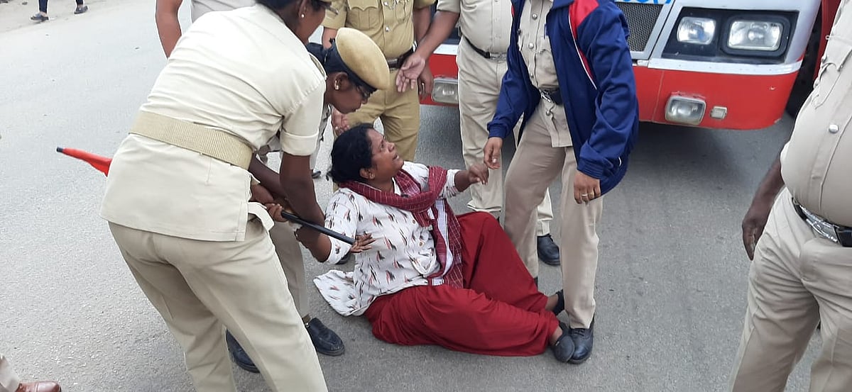 ملک گیر احتجاج: کرناٹک میں سیکڑوں مظاہرین زیر حراست