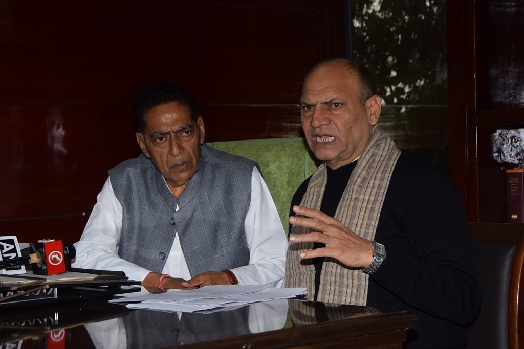 اناج منڈی آتشزدگی سانحہ کے لئے وزیر توانائی اور بجلی کمپنیاں ذمہ دار: کانگریس