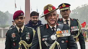 جنرل راوت نے سنبھالی ہندوستان کے پہلے ’چیف آف ڈیفنس اسٹاف‘ کی ذمہ داری