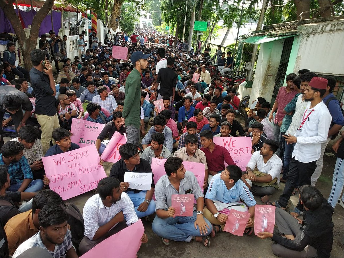 تمل ناڈو میں ’سی اے اے‘ کے خلاف طلباء کا احتجاج جاری
