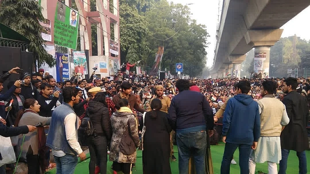 تصویر سوشل میڈیا