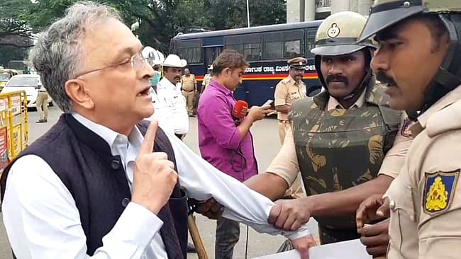 تصویر سوشل میڈیا